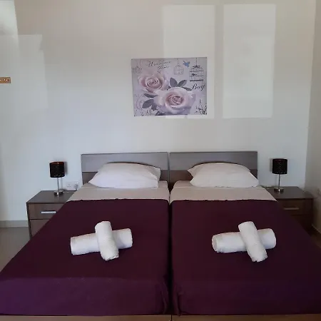 Апартаменты Zorbas Sea View No 5