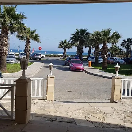 Zorbas Sea View No 5 아파트 *